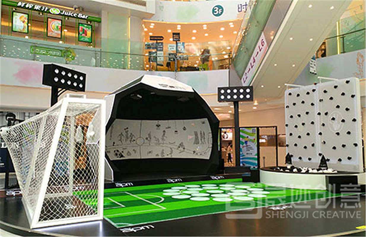 購物中心互動(dòng)游戲裝置.jpg